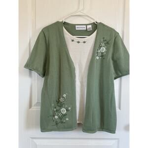 Alfred Dunner Women's Floral Blouse with Beaded Ribbon Embroidery, Size M